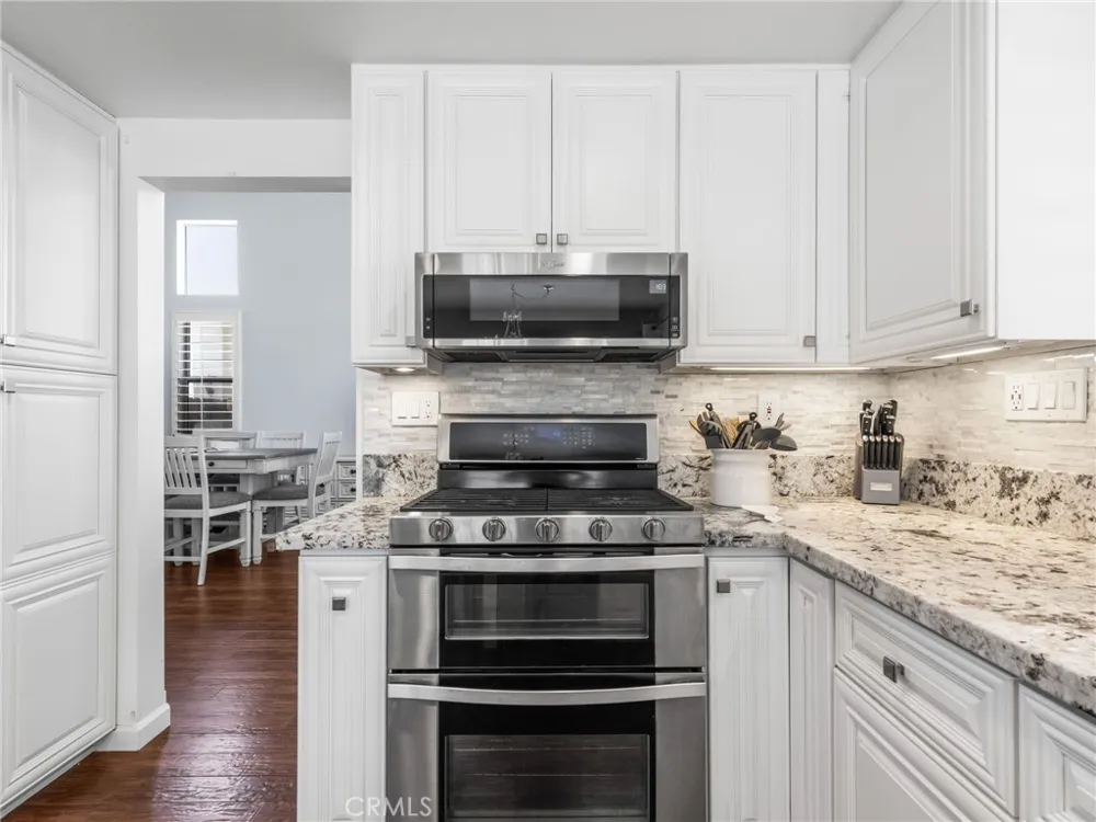 10285 Agate Avenue Mentone, CA 92359