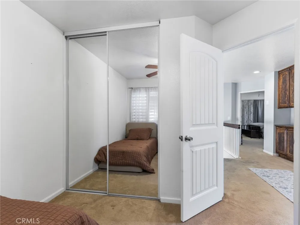 10285 Agate Avenue Mentone, CA 92359