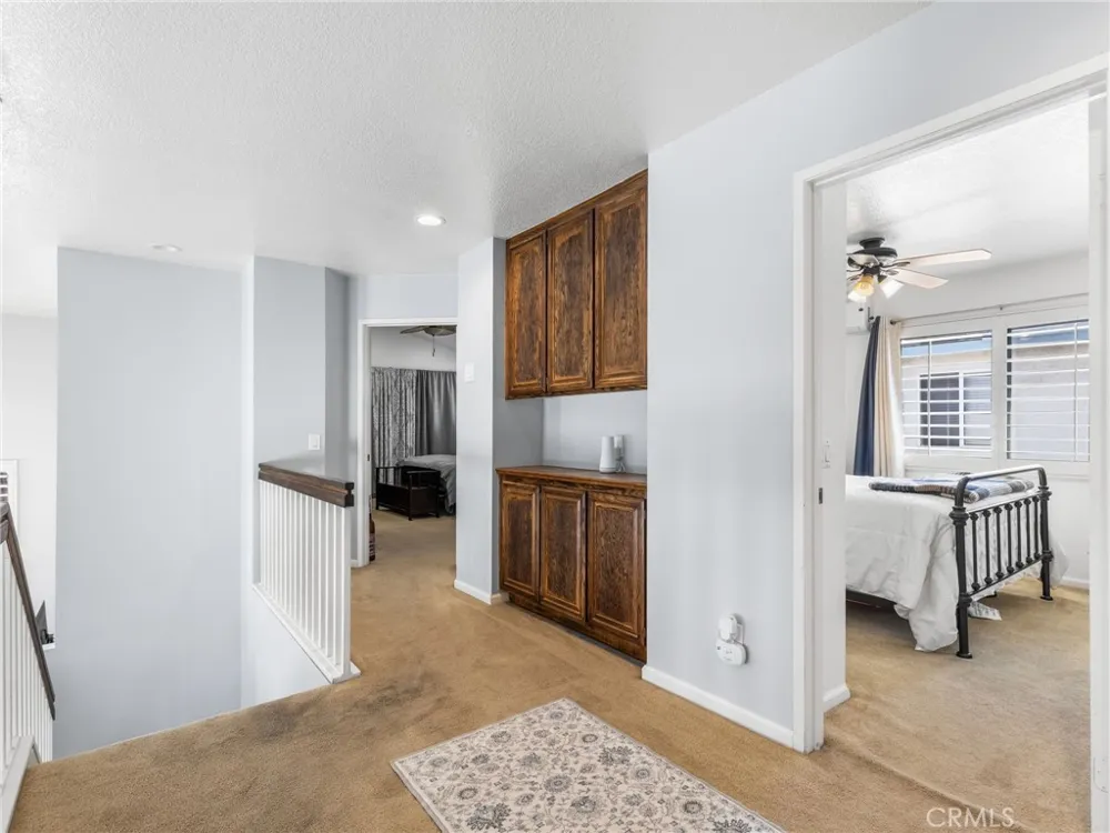 10285 Agate Avenue Mentone, CA 92359