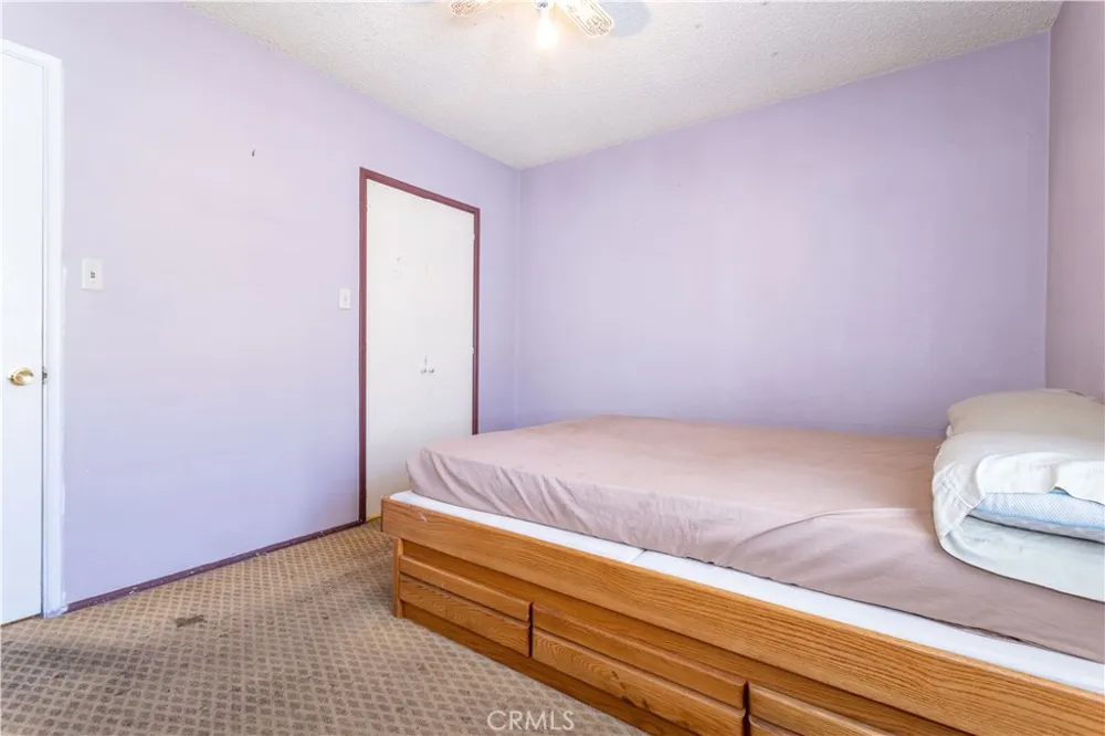 448 Fermoore San Fernando, CA 91340