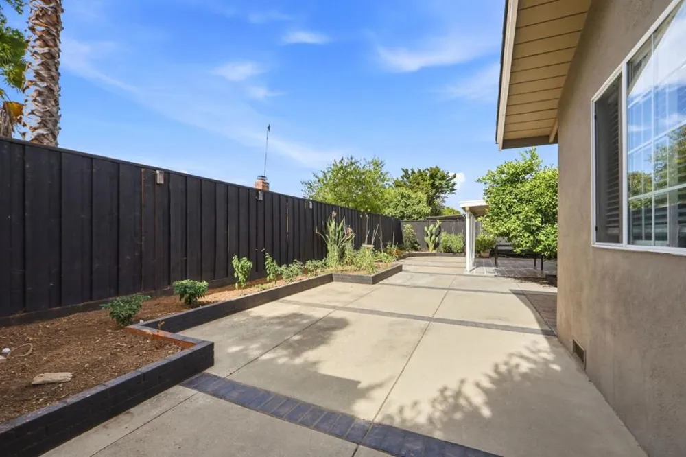 1310 Cedar Court Gilroy, CA 95020