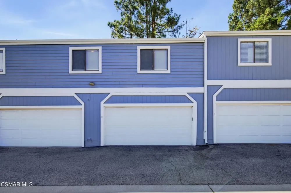 29105 E Thousand Oaks Boulevard #E Agoura Hills, CA 91301