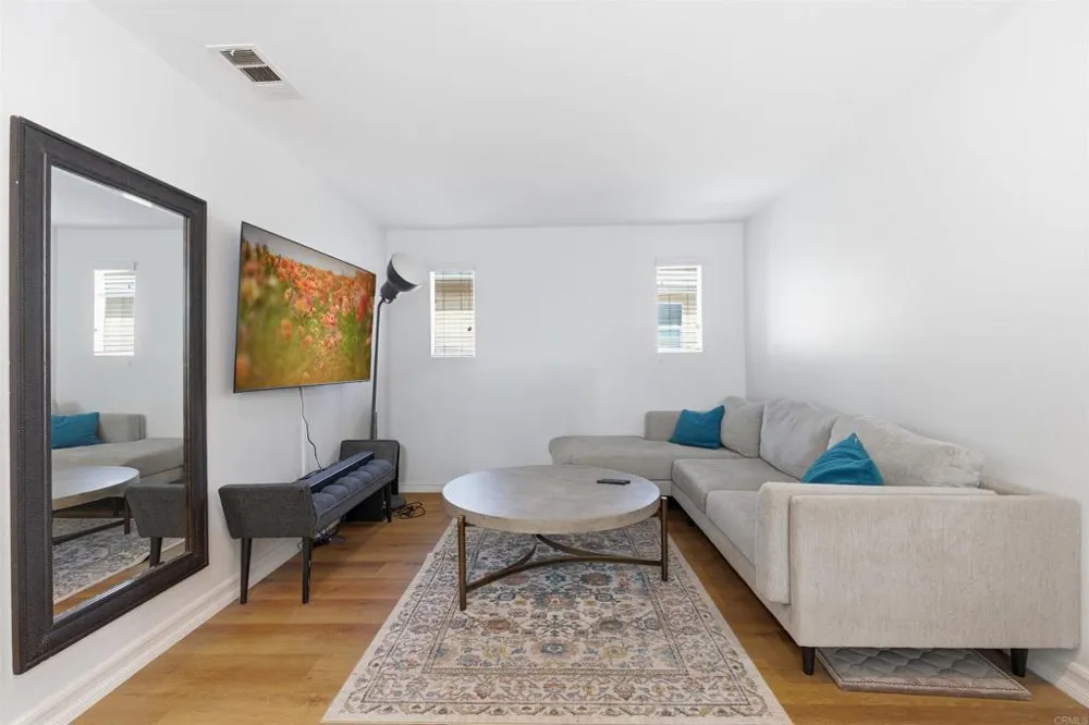 2284 Red Leaf Lane Chula Vista, CA 91915