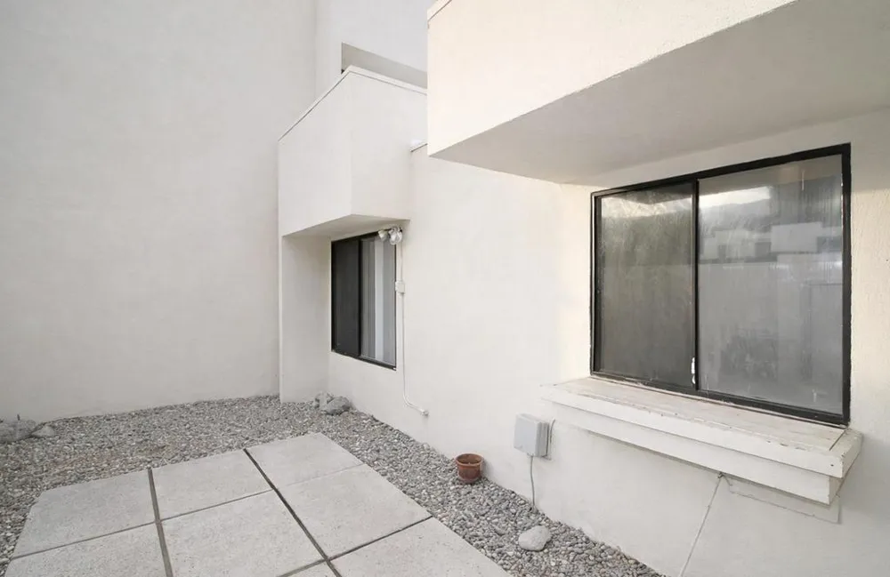 48680 Desert Flower Drive Palm Desert, CA 92260