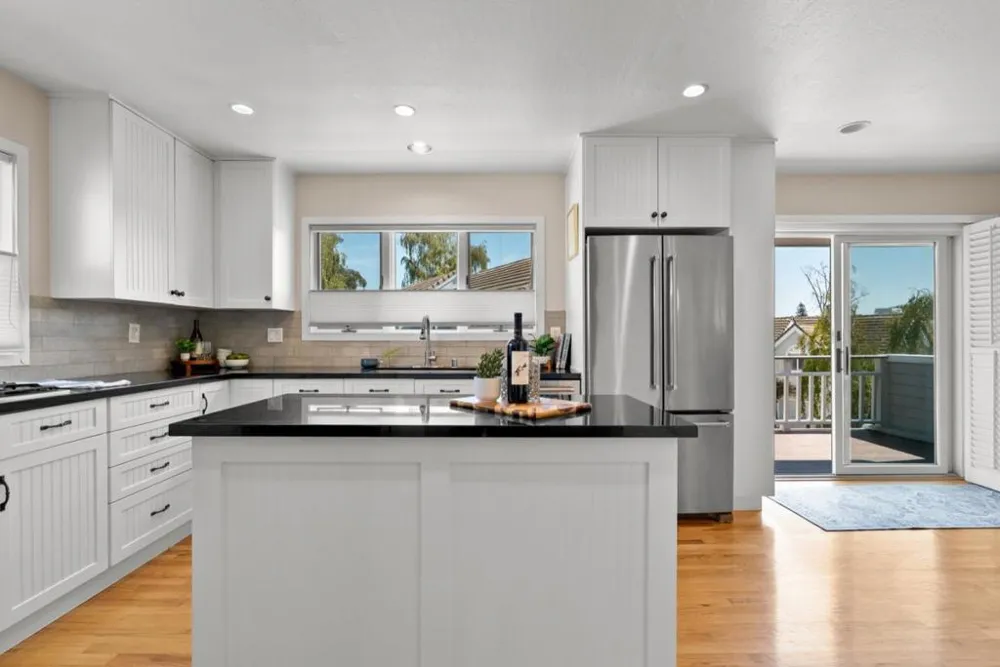 152 Frederick Street Santa Cruz, CA 95062