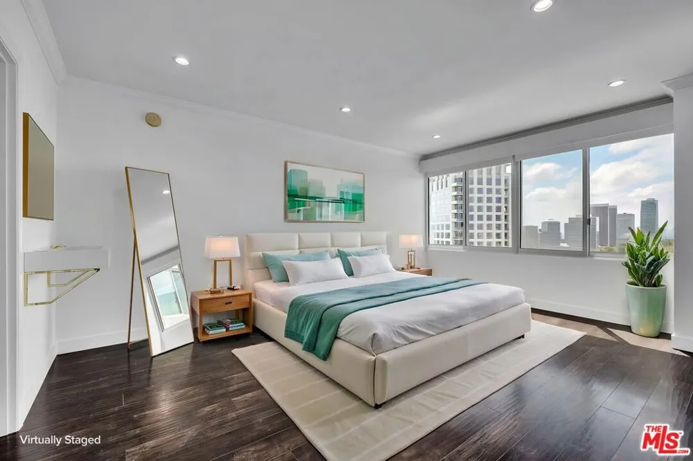 865 Comstock Avenue #16C Los Angeles, CA 90024