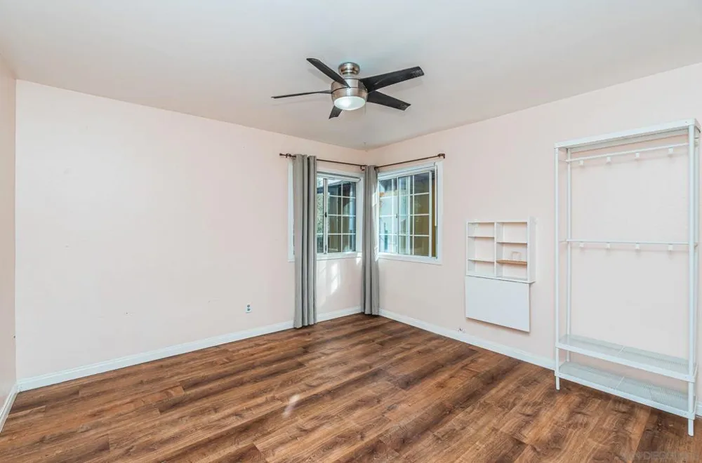 2559 Tuberose St San Diego, CA 92105