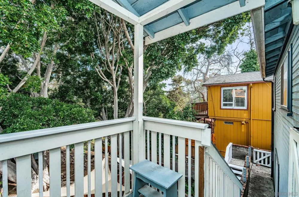 2559 Tuberose St San Diego, CA 92105