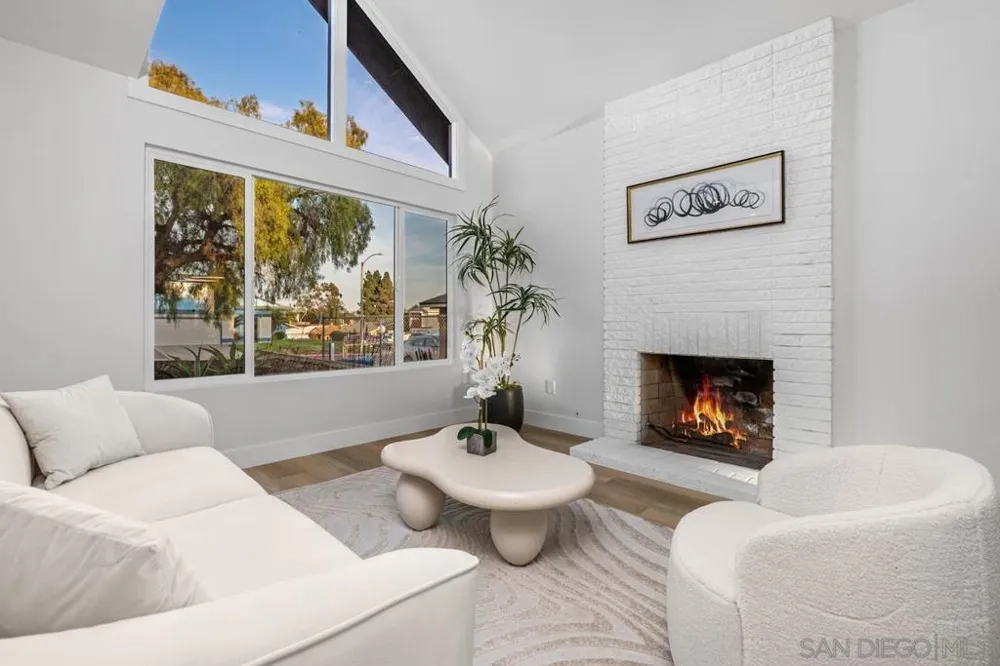1594 Max Chula Vista, CA 91911