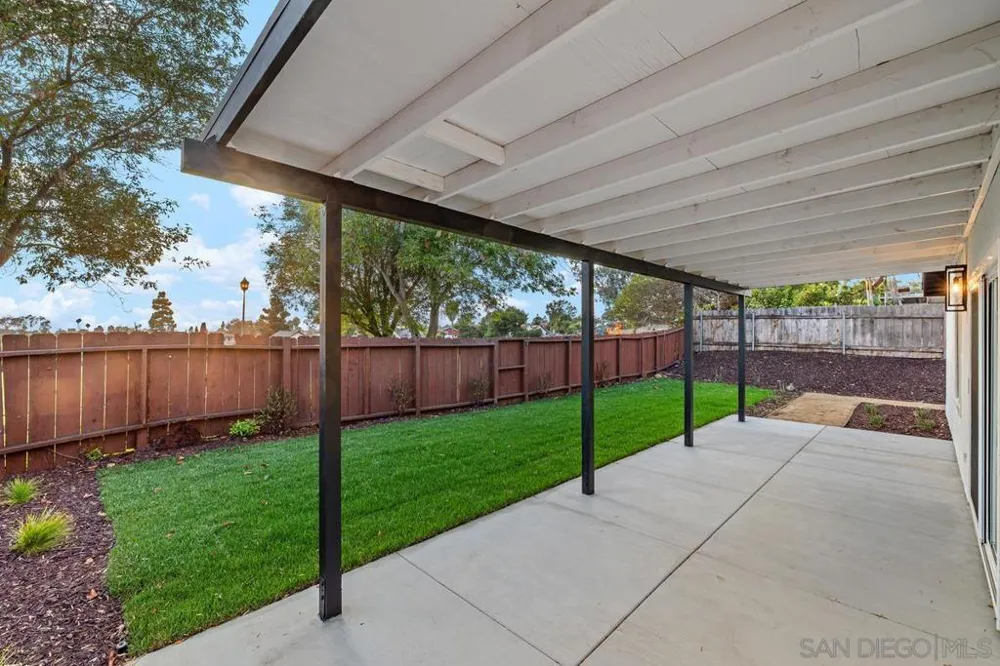 1594 Max Chula Vista, CA 91911
