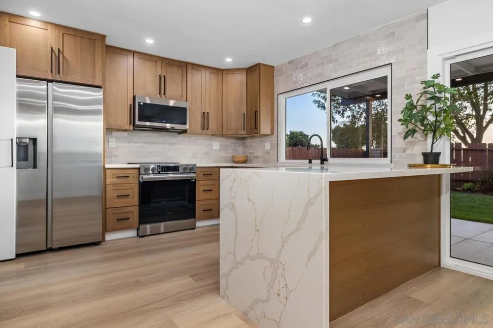 1594 Max Chula Vista, CA 91911