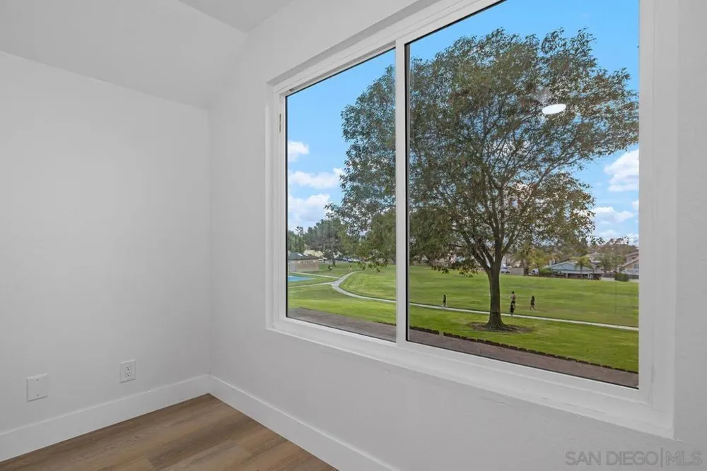 1594 Max Chula Vista, CA 91911