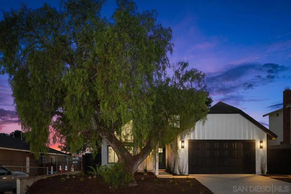 1594 Max Chula Vista, CA 91911