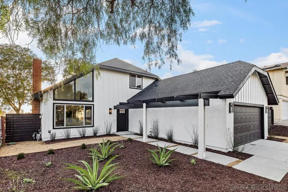 1594 Max Chula Vista, CA 91911