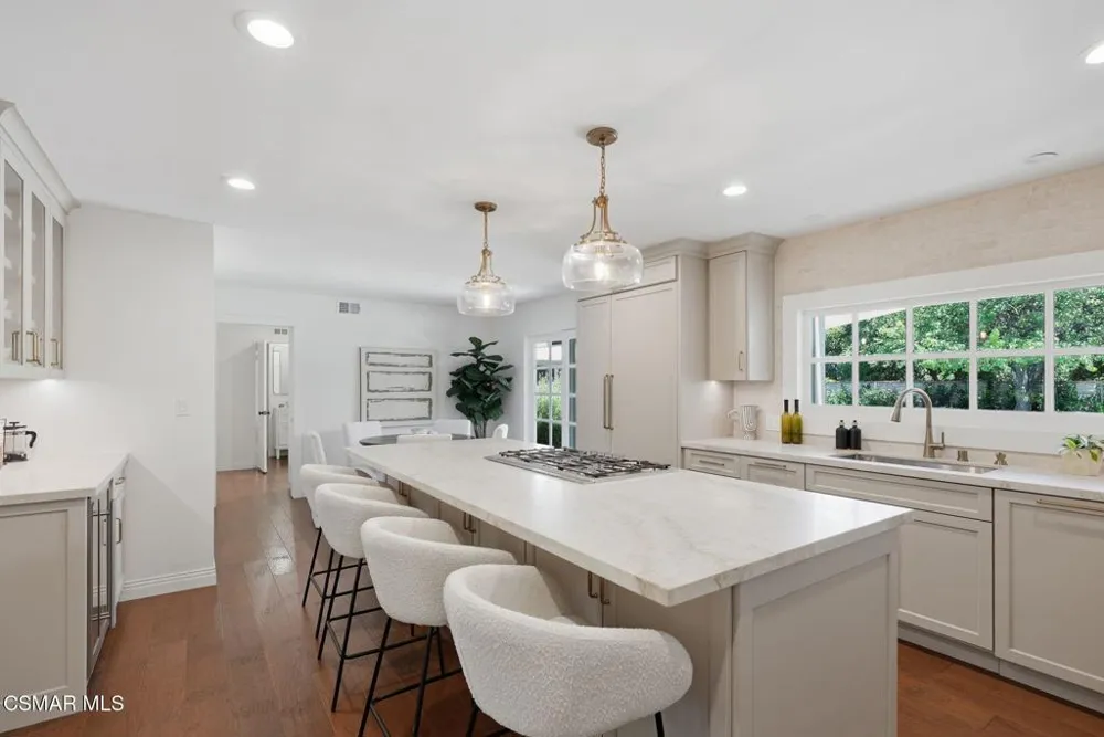 280 Cummings Road Santa Paula, CA 93060