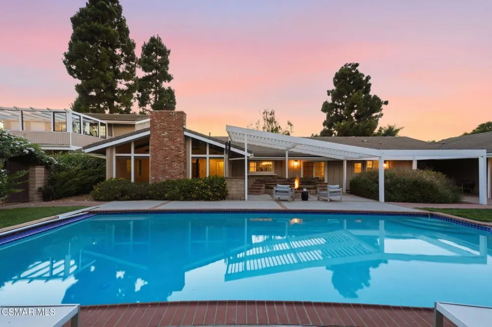 280 Cummings Road Santa Paula, CA 93060