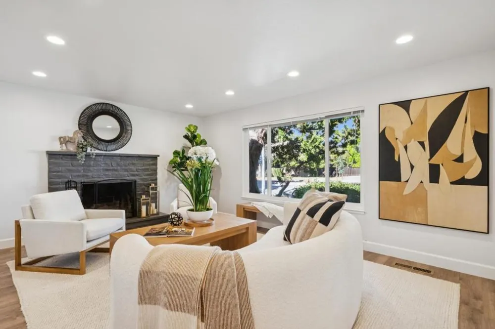 10353 Miller Avenue Cupertino, CA 95014