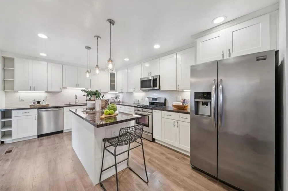 10353 Miller Avenue Cupertino, CA 95014