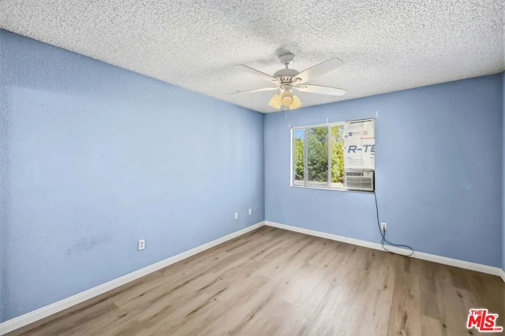 44138 Ruthron Avenue Lancaster, CA 93536
