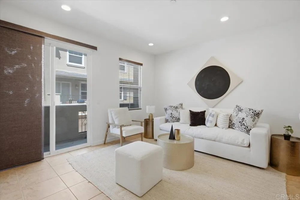 2118 Cosmo Way San Marcos, CA 92078