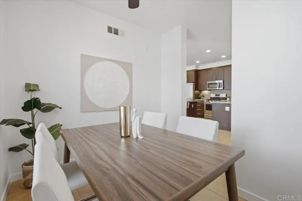 2118 Cosmo Way San Marcos, CA 92078