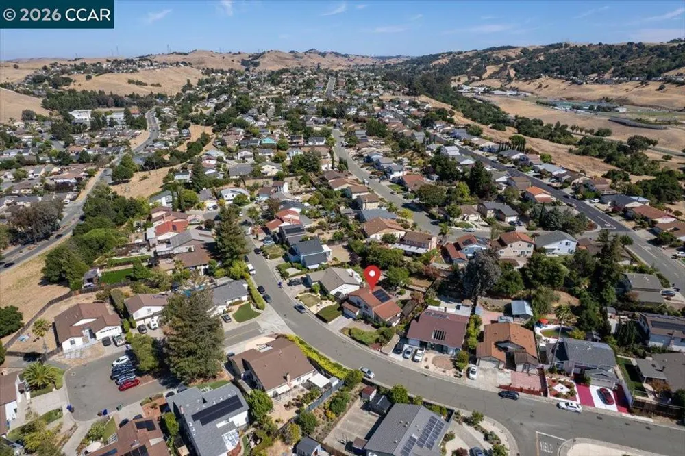 124 Chestnut Dr Hercules, CA 94547