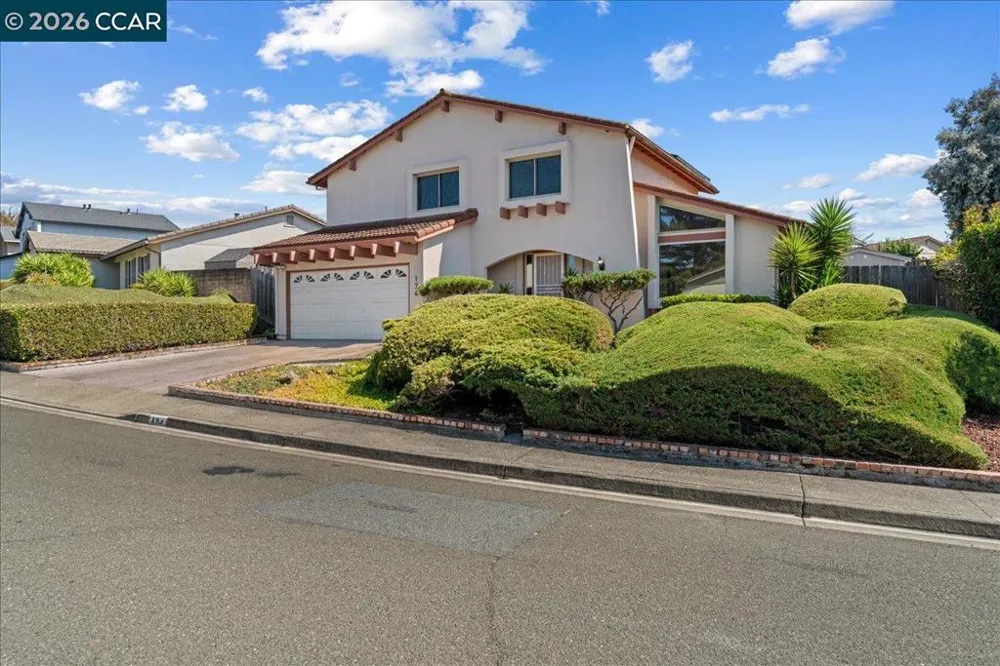 124 Chestnut Dr Hercules, CA 94547