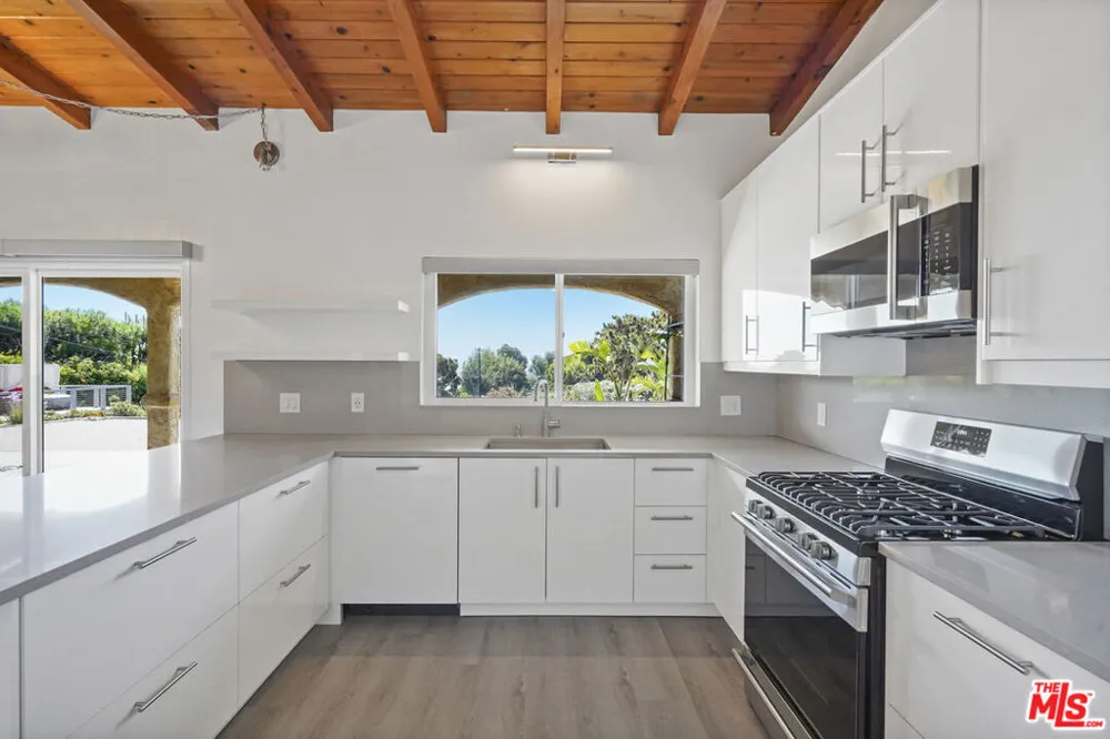 31259 Bailard Road Malibu, CA 90265
