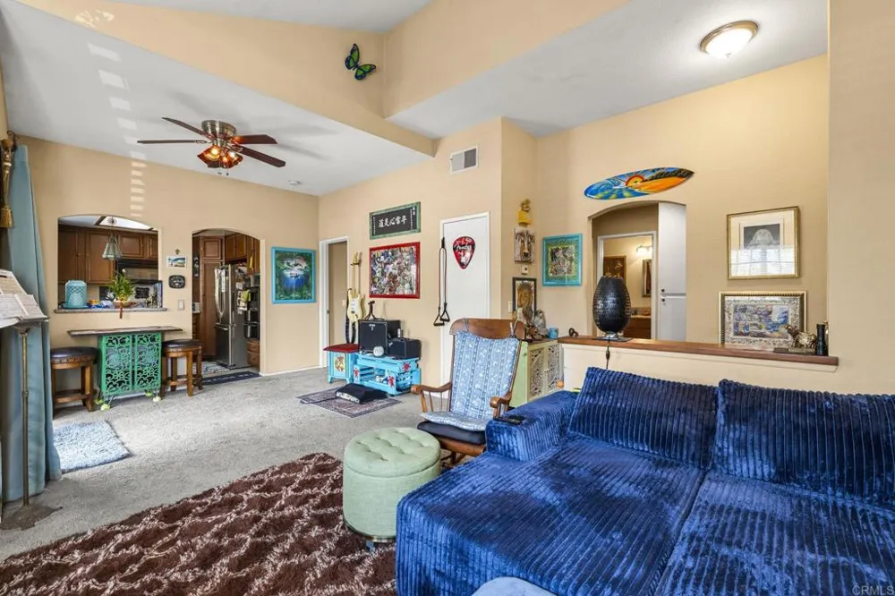 1050 La Tortuga Drive #40 Vista, CA 92081