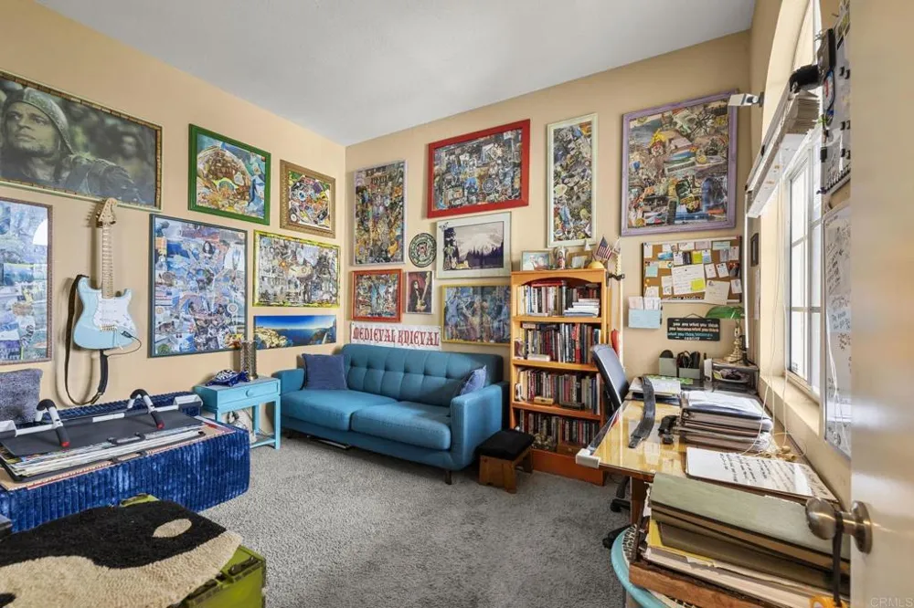 1050 La Tortuga Drive #40 Vista, CA 92081