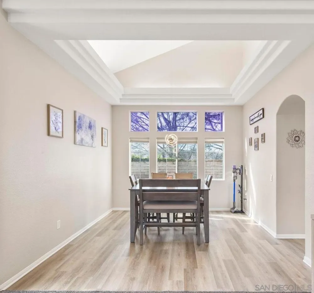 5151 Via Mindanao Oceanside, CA 92057