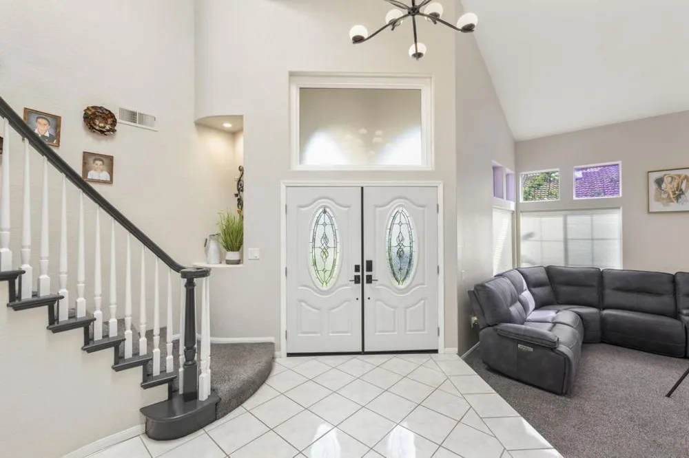 5151 Via Mindanao Oceanside, CA 92057