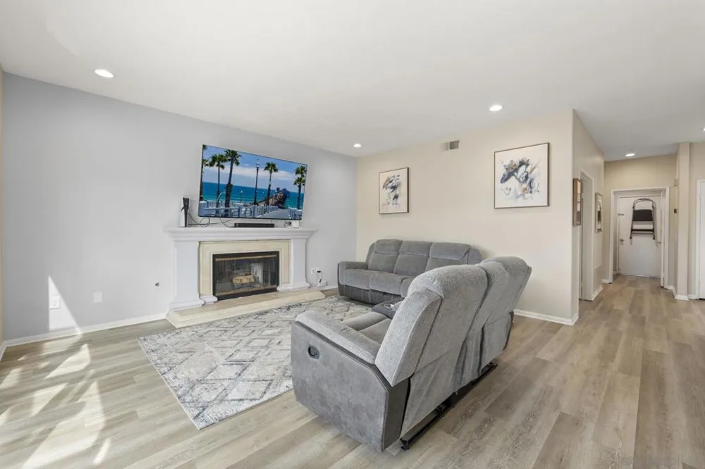 5151 Via Mindanao Oceanside, CA 92057