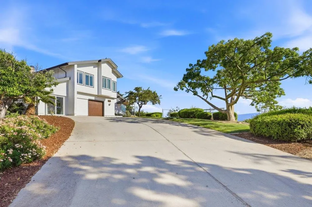 1237 Renraw Drive San Jose, CA 95127