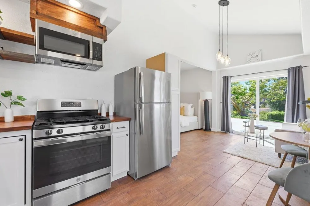 1237 Renraw Drive San Jose, CA 95127