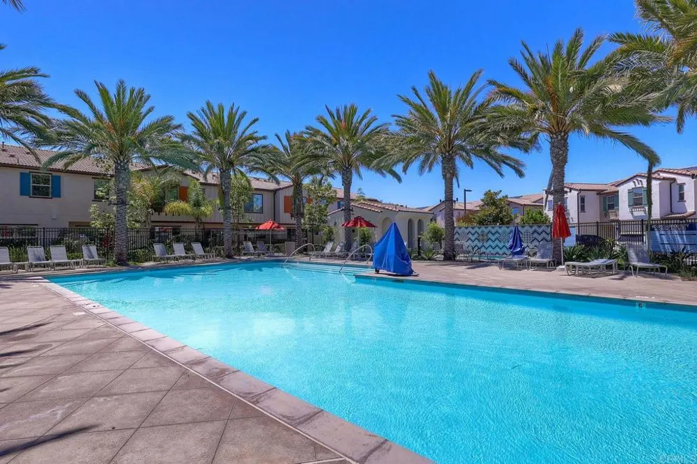 1715 Crabapple Way Oceanside, CA 92056