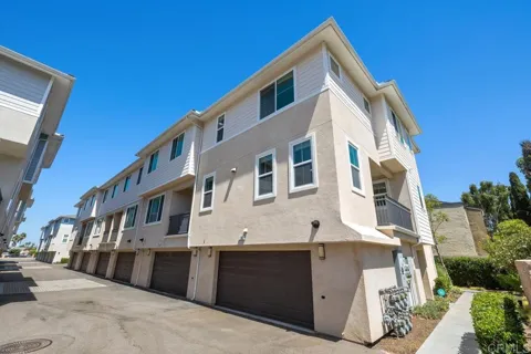 11333 Zapata Avenue #30