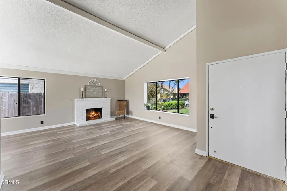 3010 Leeward Way Oxnard, CA 93035