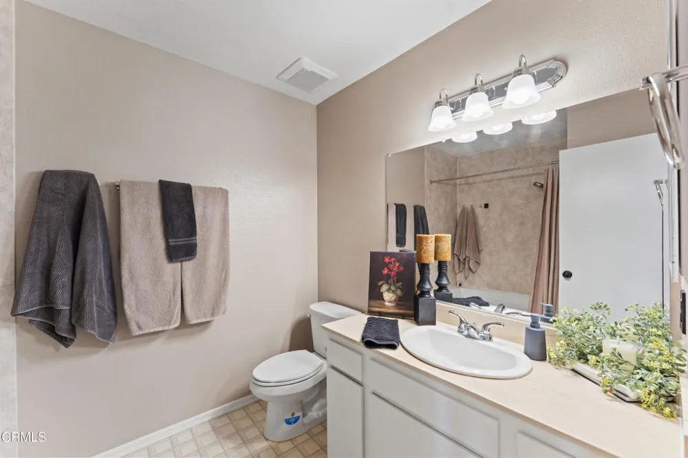 3010 Leeward Way Oxnard, CA 93035