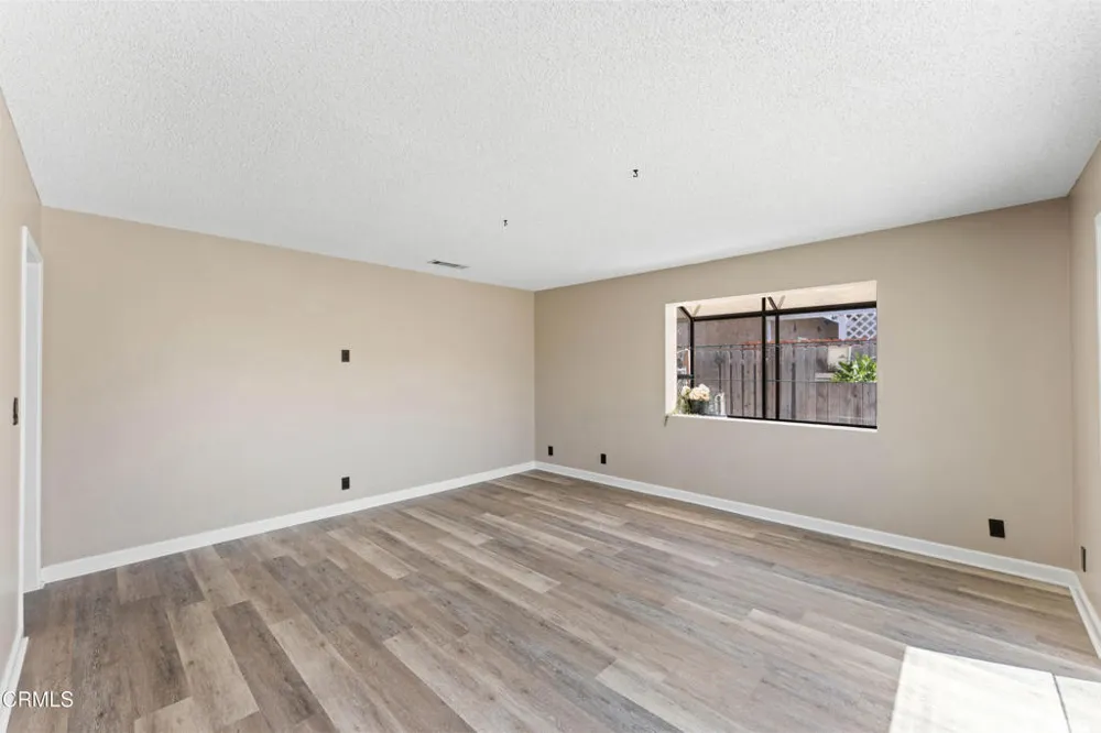 3010 Leeward Way Oxnard, CA 93035