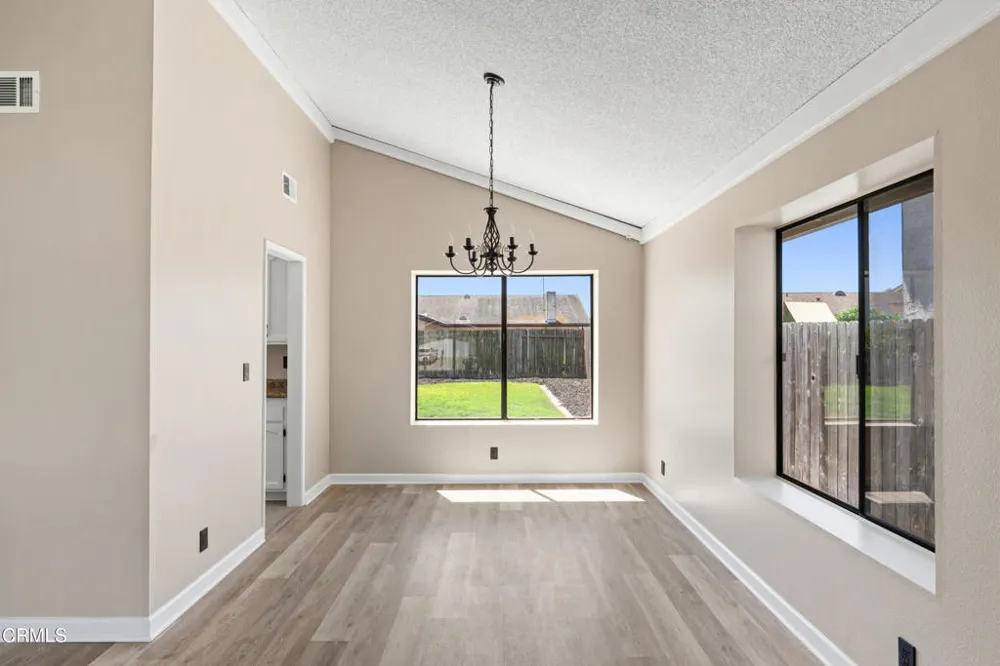 3010 Leeward Way Oxnard, CA 93035