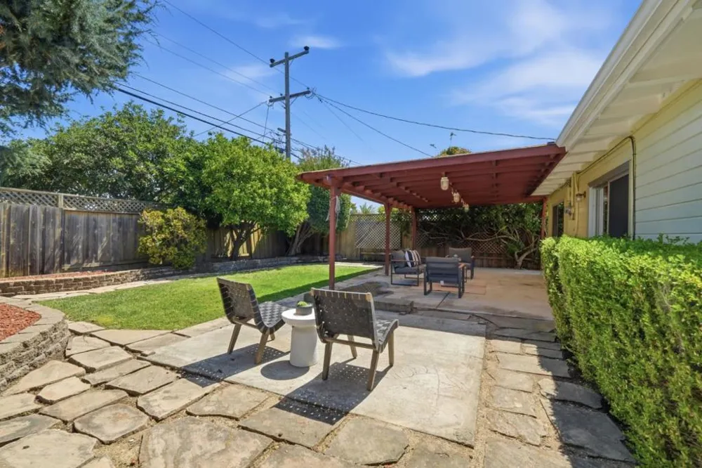 1503 Cobb Street San Mateo, CA 94401