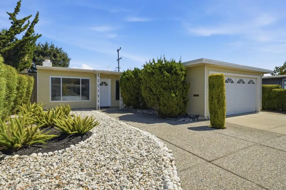 1503 Cobb Street San Mateo, CA 94401