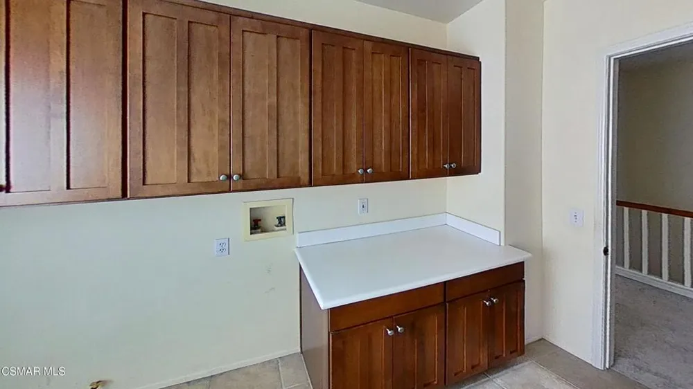 225 Galway Lane Simi Valley, CA 93065