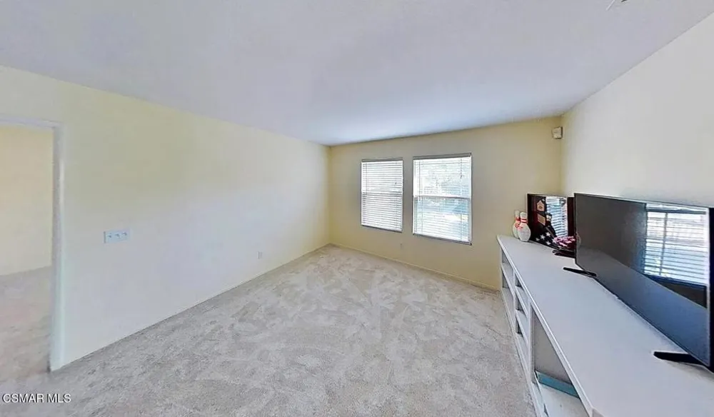 225 Galway Lane Simi Valley, CA 93065