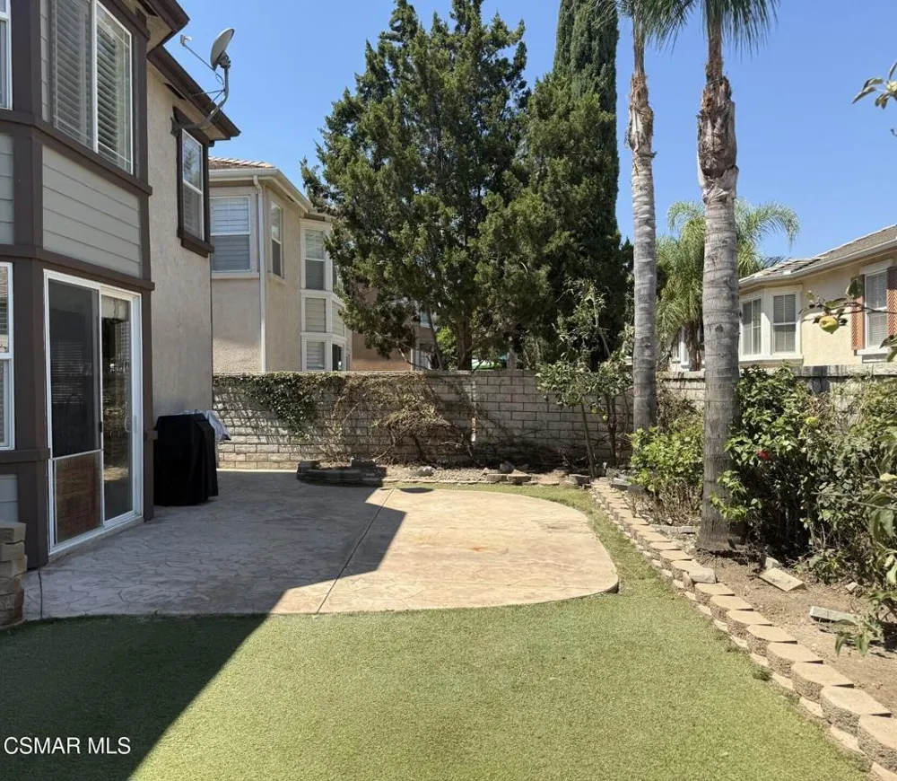 225 Galway Lane Simi Valley, CA 93065