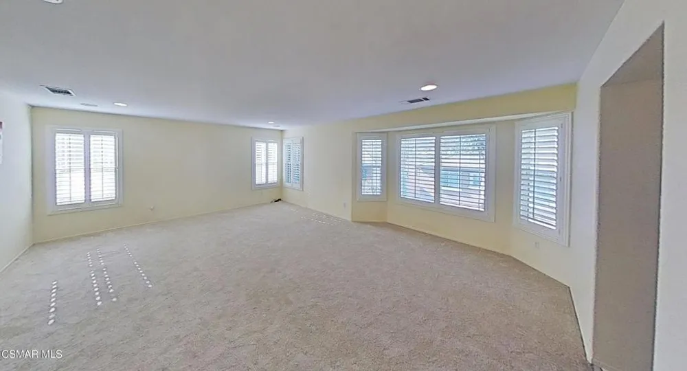 225 Galway Lane Simi Valley, CA 93065