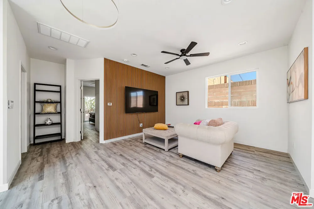 11655 175th Street Artesia, CA 90701