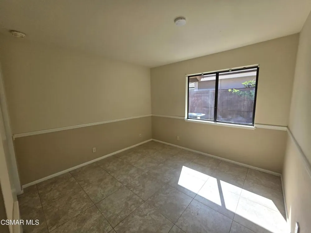 2414 Rikkard Drive Thousand Oaks, CA 91362