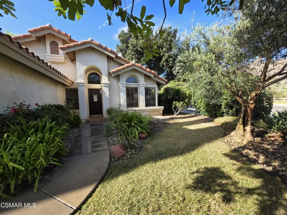 2414 Rikkard Drive Thousand Oaks, CA 91362
